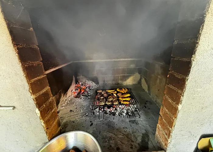 Ana - Family Friendly זאדאר