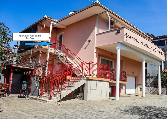 דירה Ana - Family Friendly זאדאר